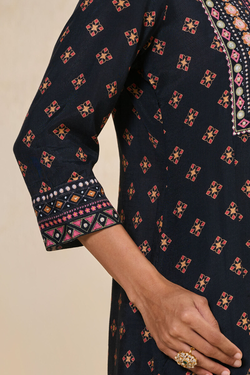 Black Printed Straight Viscose Kurta