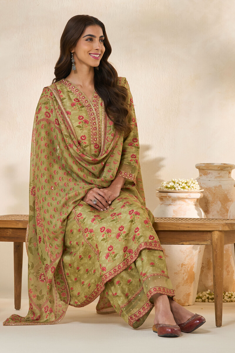 Green Printed A-Line Dola Silk Kurta