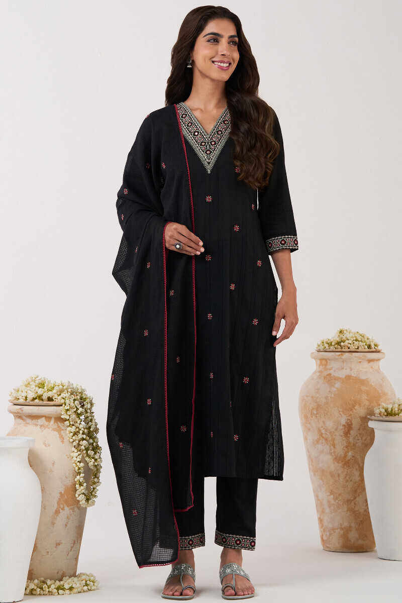 Black Handcrafted Straight Ram Buta Kurta