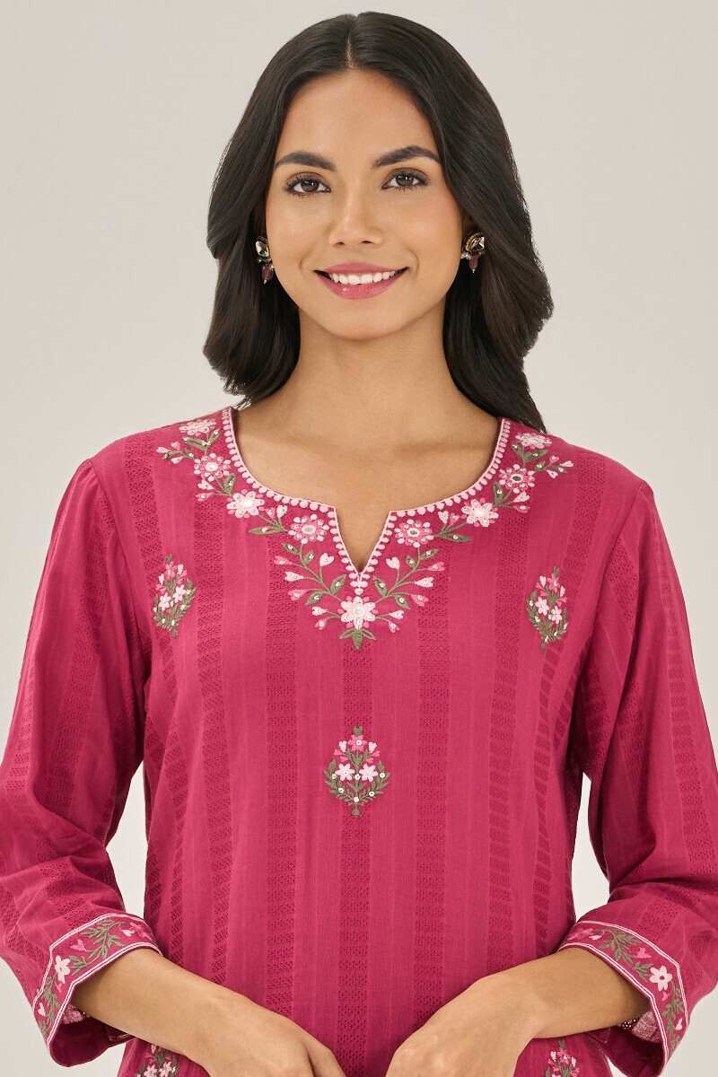 Pink Handcrafted Straight Cotton Dobby Kurta