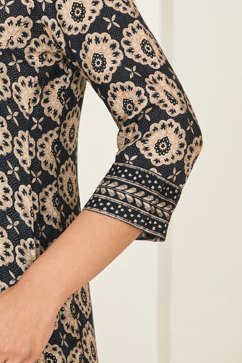 Black Printed Straight Viscose Kurta