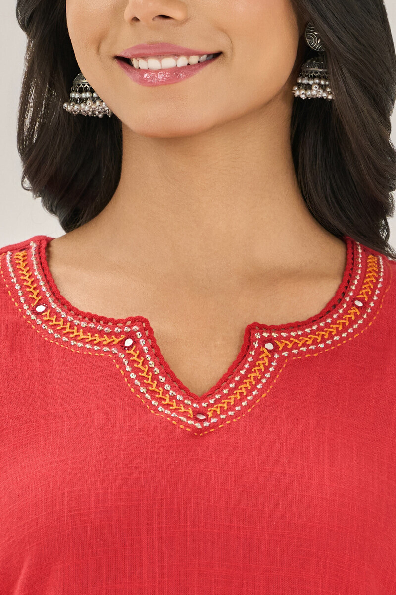 Red Handcrafted Straight Gauze Slub Kurta