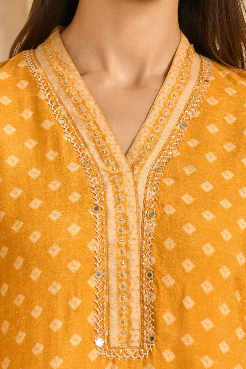 Yellow Printed Straight Dola Silk Kurta