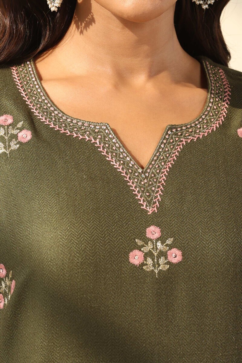 Green Handcrafted Straight Faux Wool Kurta