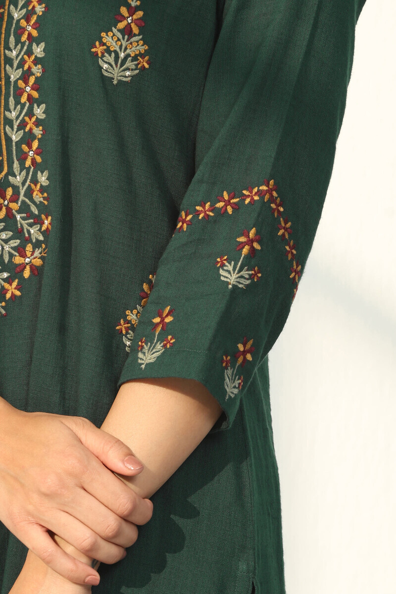 Green Handcrafted Straight Gauze Slub Kurta