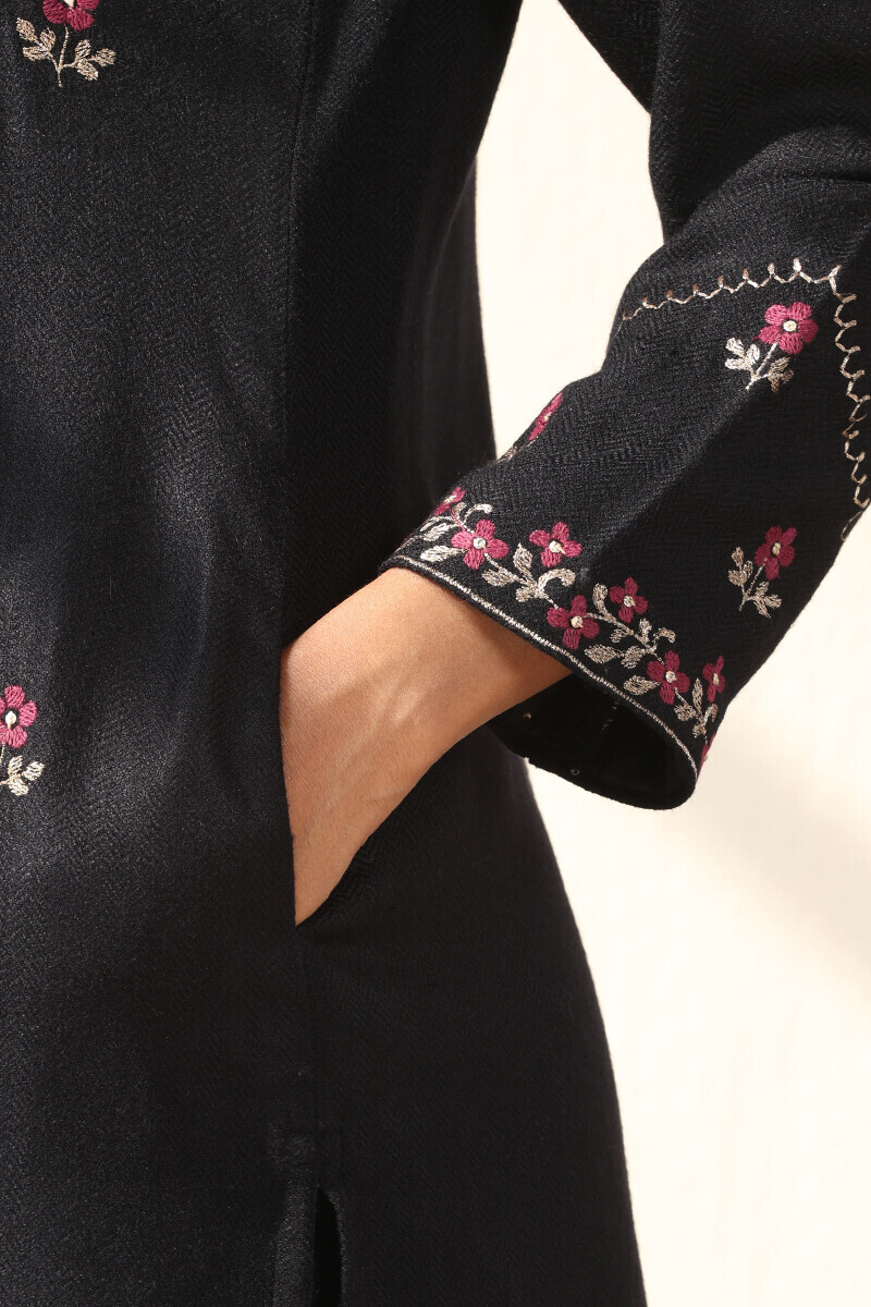 Black Handcrafted Straight Faux Wool Kurta