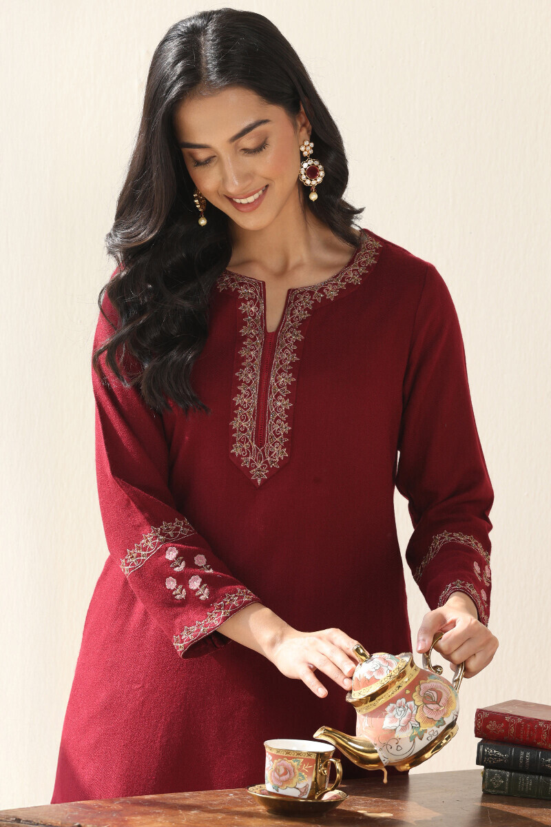 Maroon Handcrafted Straight Faux Wool Kurta