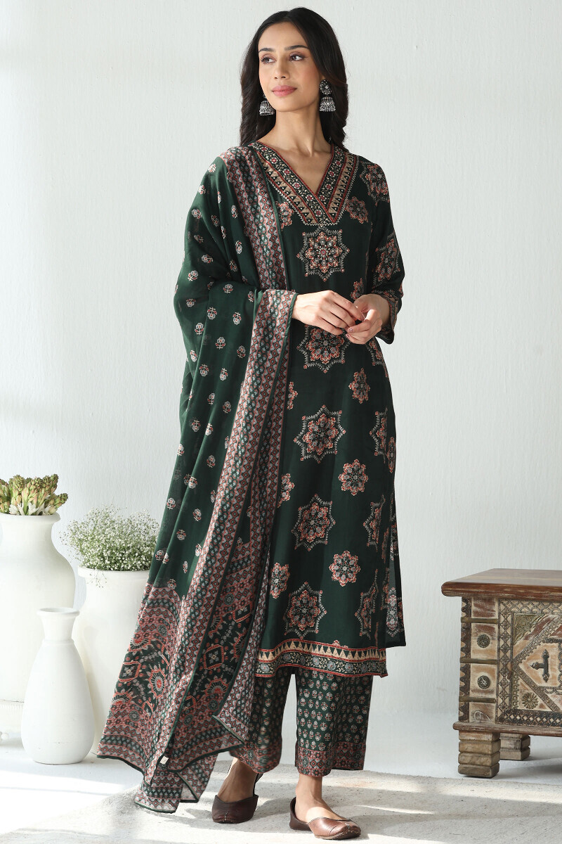 Green Printed Straight Viscose Kurta