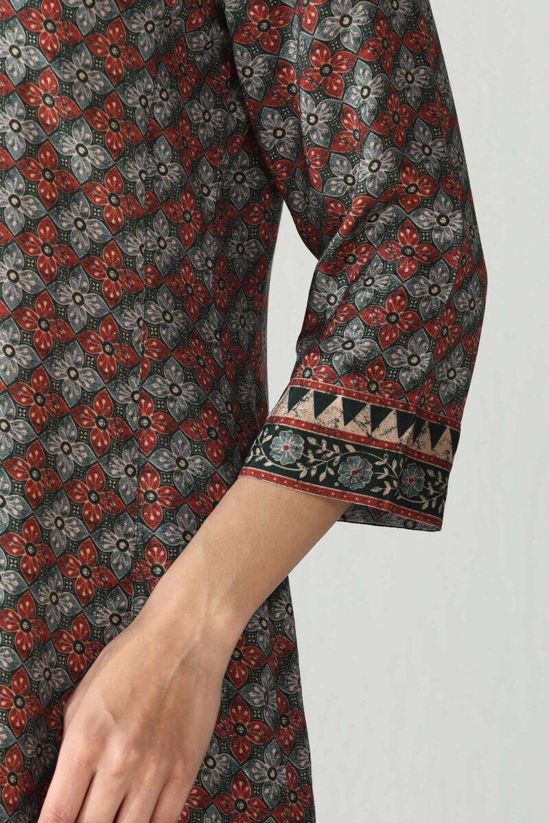 Green Printed A-Line Viscose Kurta