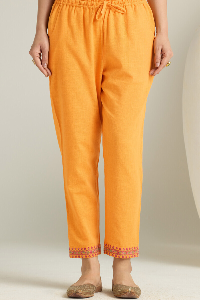 Mustard Handcrafted Gauze Slub Narrow Pants
