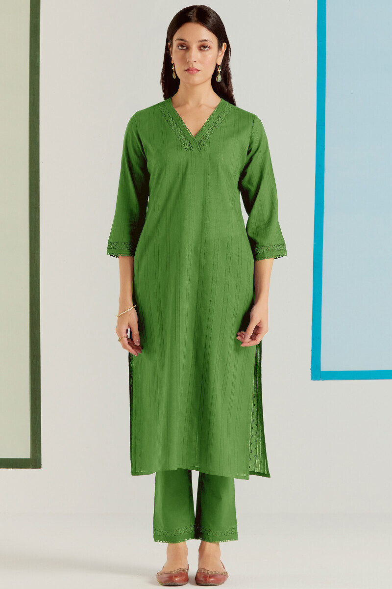 Green Handcrafted Cotton Narrow Pants