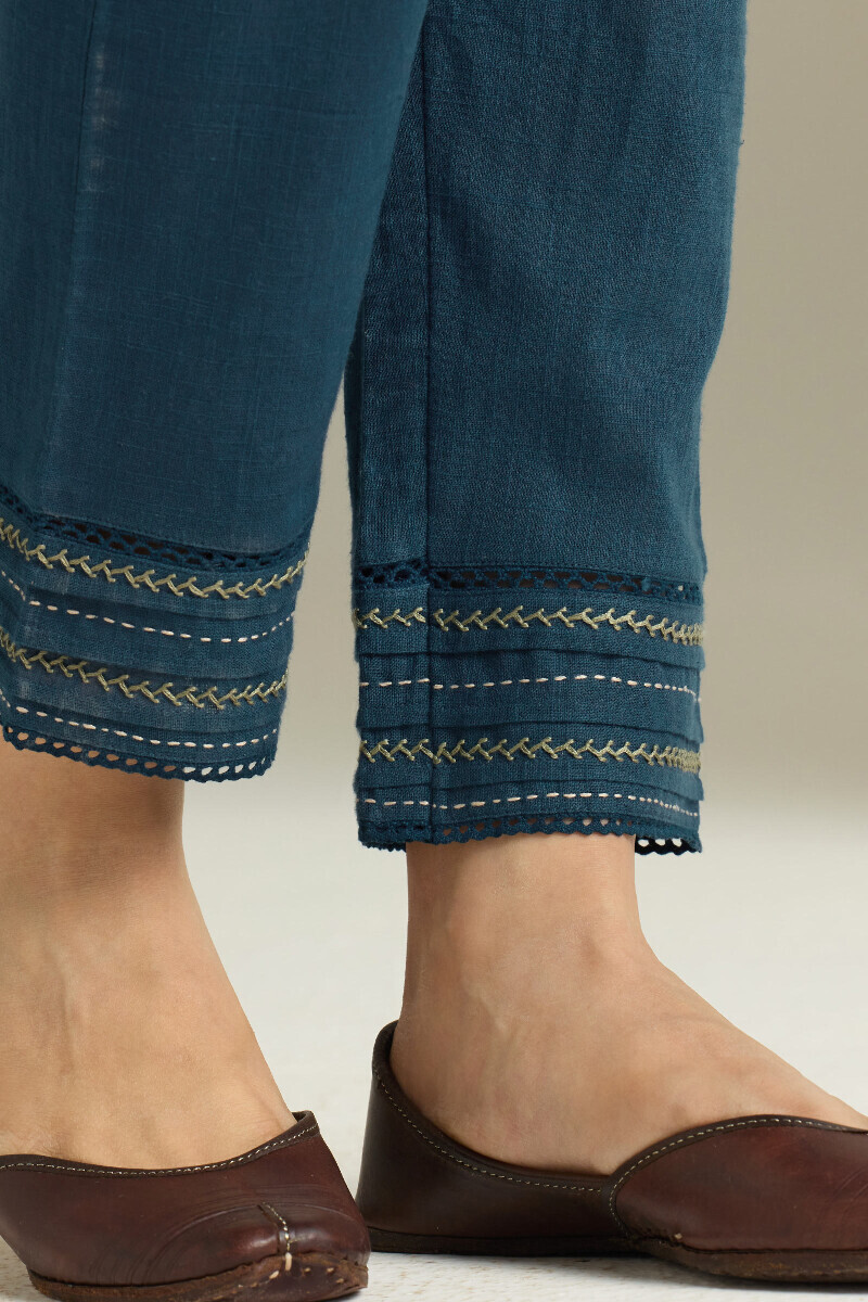 Navy Blue Handcrafted Gauze Slub Narrow Pants