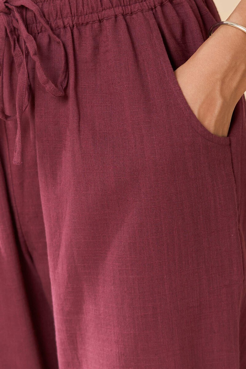 Plum Handcrafted Gauze Slub Narrow Pants