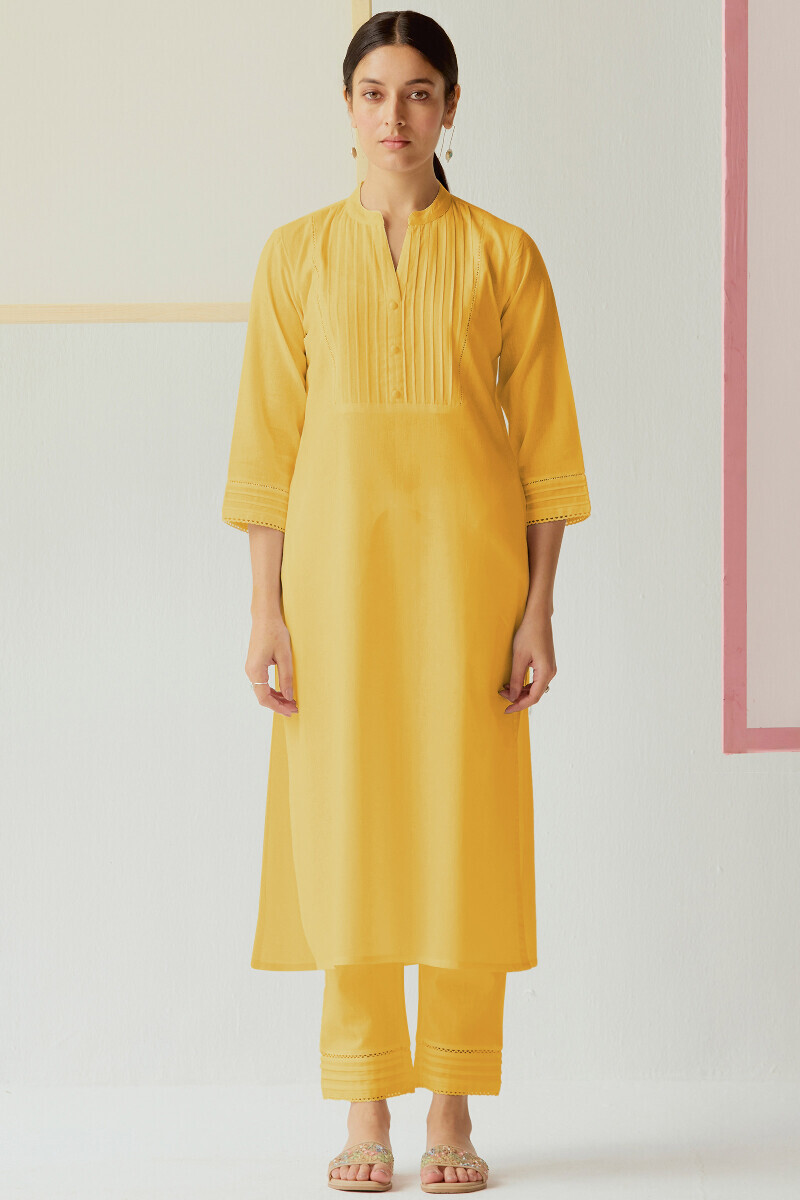Yellow Handcrafted Gauze Slub Narrow Pants