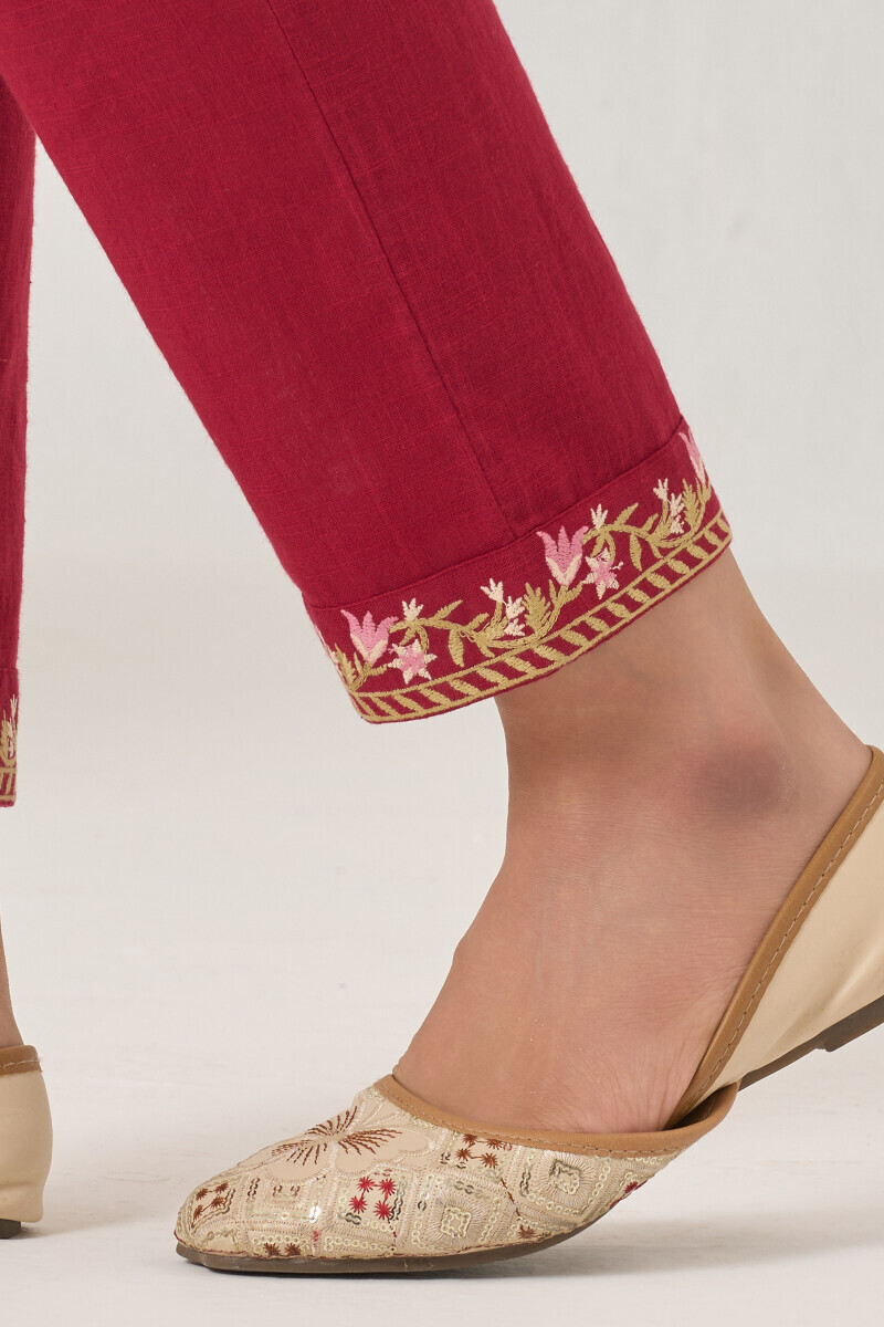 Maroon Handcrafted Gauze Slub Narrow Pants