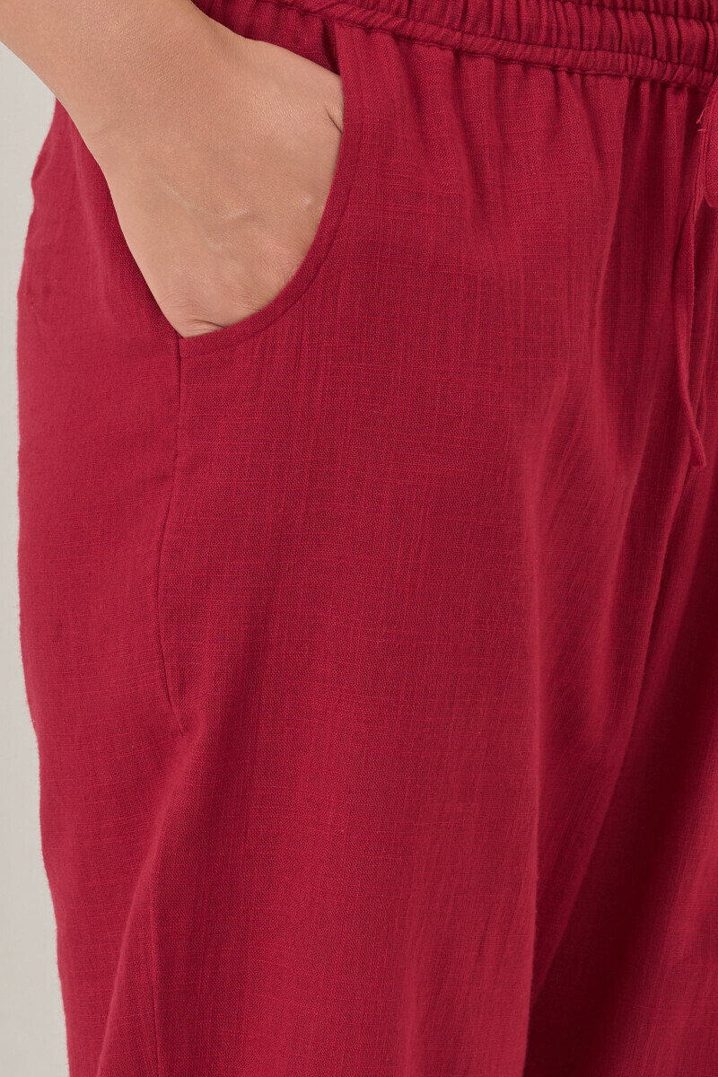 Maroon Handcrafted Gauze Slub Narrow Pants