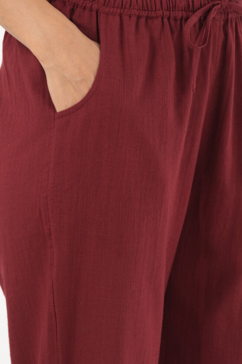 Maroon Handcrafted Gauze Slub Narrow Pants