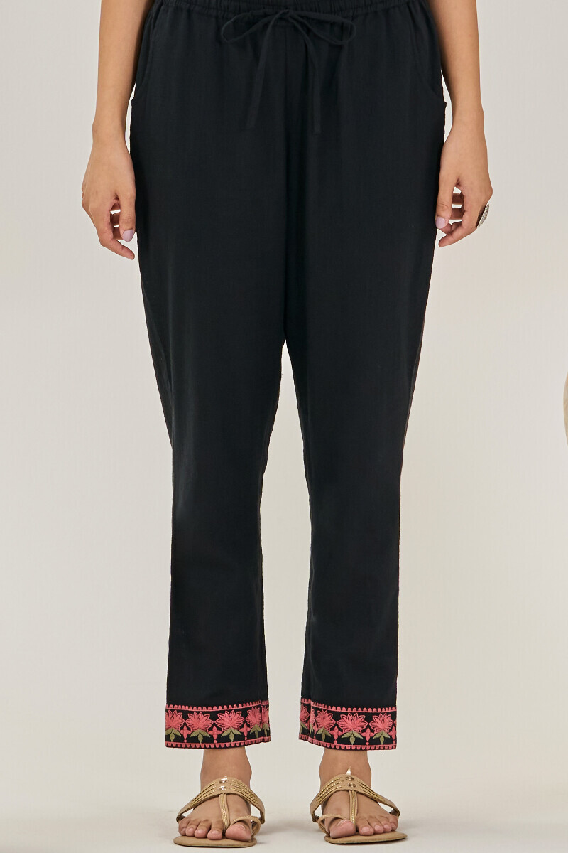 Black Handcrafted Gauze Slub Narrow Pants