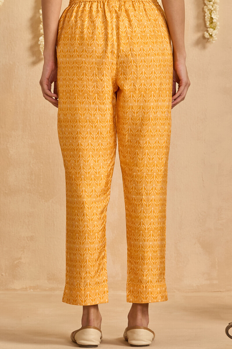 Yellow Printed Dola Silk Narrow Pants