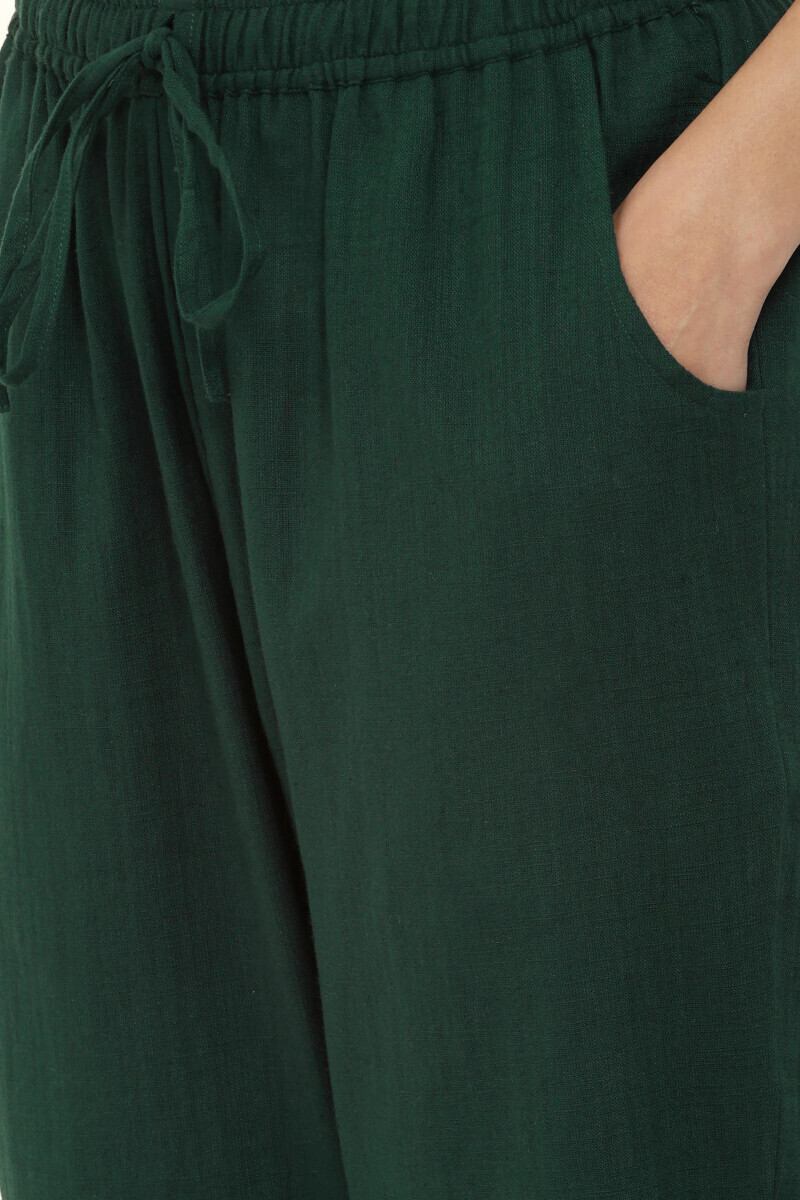 Green Handcrafted Gauze Slub Narrow Pants