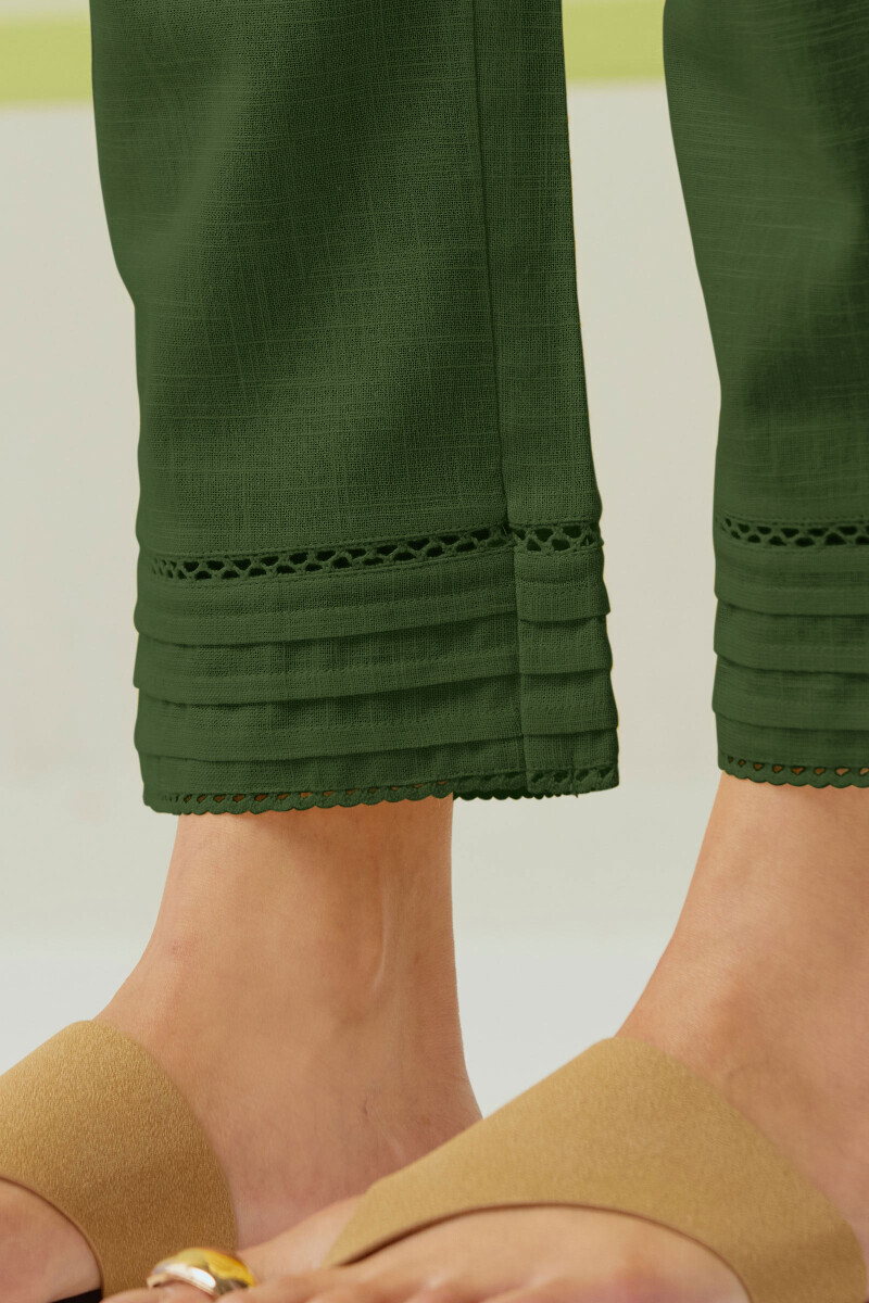 Green Handcrafted Gauze Slub Narrow Pants