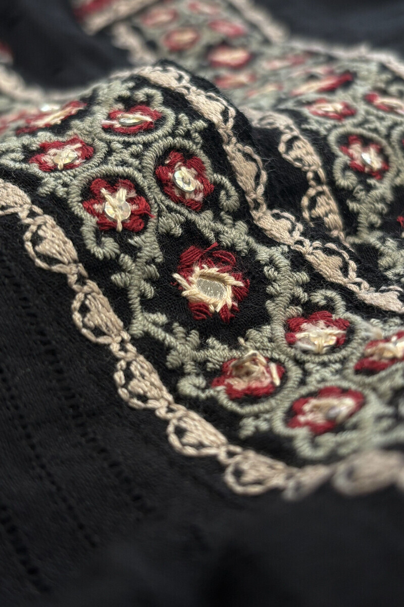 Black Handcrafted Short Ram Buta Kurta