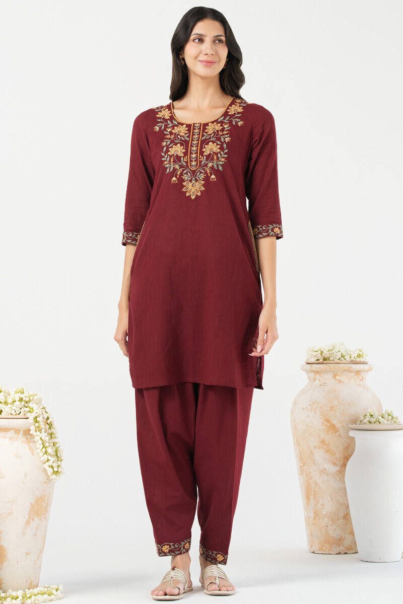 Maroon Handcrafted Short Medium Gauze Slub Kurta