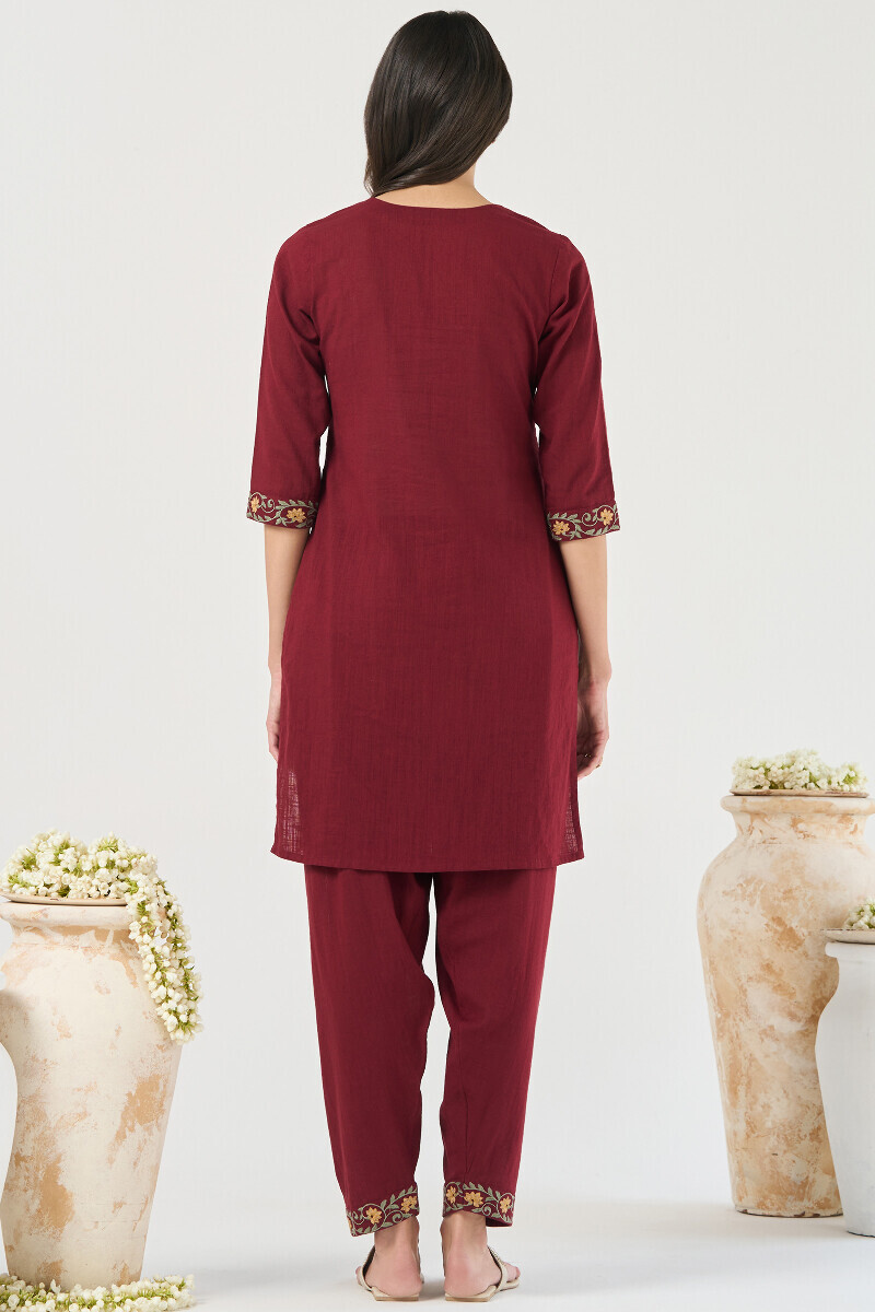 Maroon Handcrafted Short Medium Gauze Slub Kurta