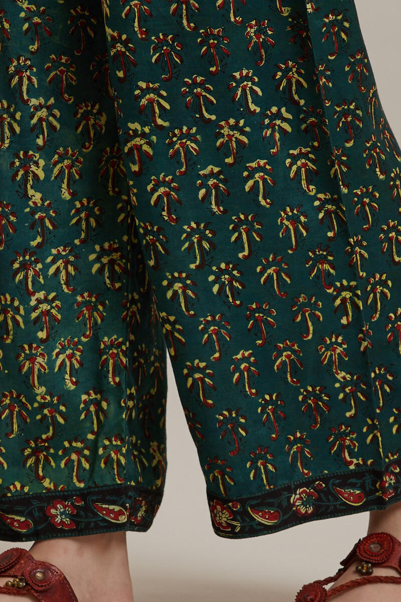Green Block Printed Shantung Silk Farsi Pants
