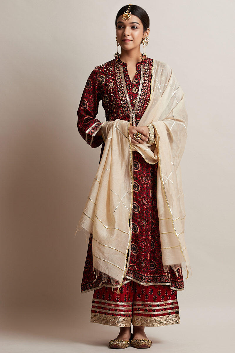 Beige Handcrafted Chanderi Dupatta