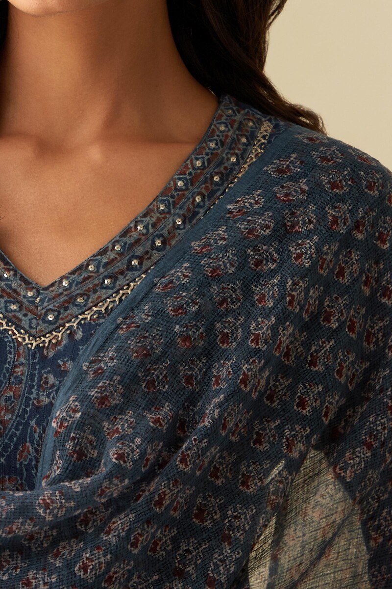 Akola Hand Block-Printed Kota Dupatta