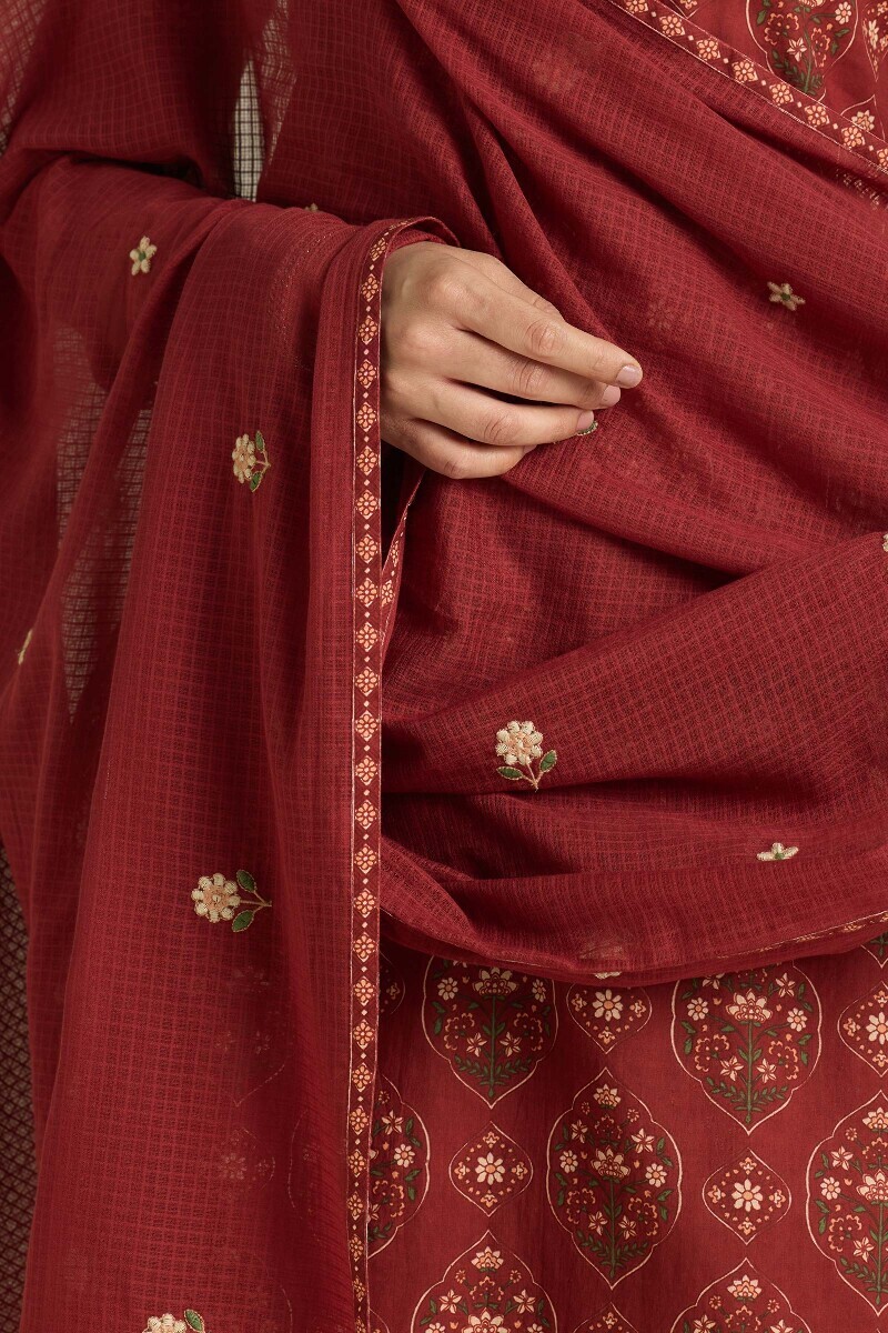 Maroon Handcrafted Kota Dupatta