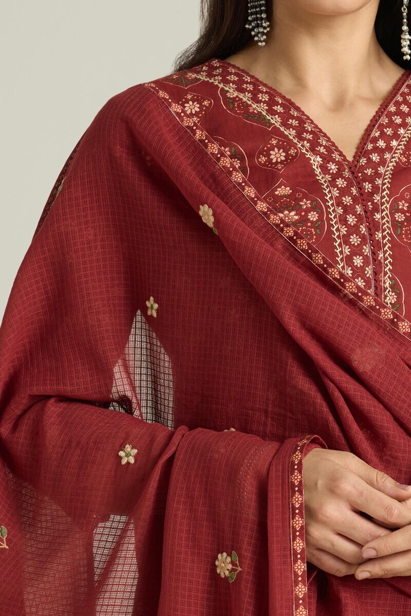 Maroon Handcrafted Kota Dupatta