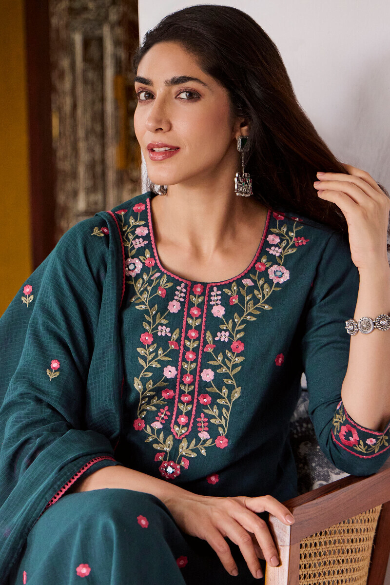 Mehraab Maira Kurta