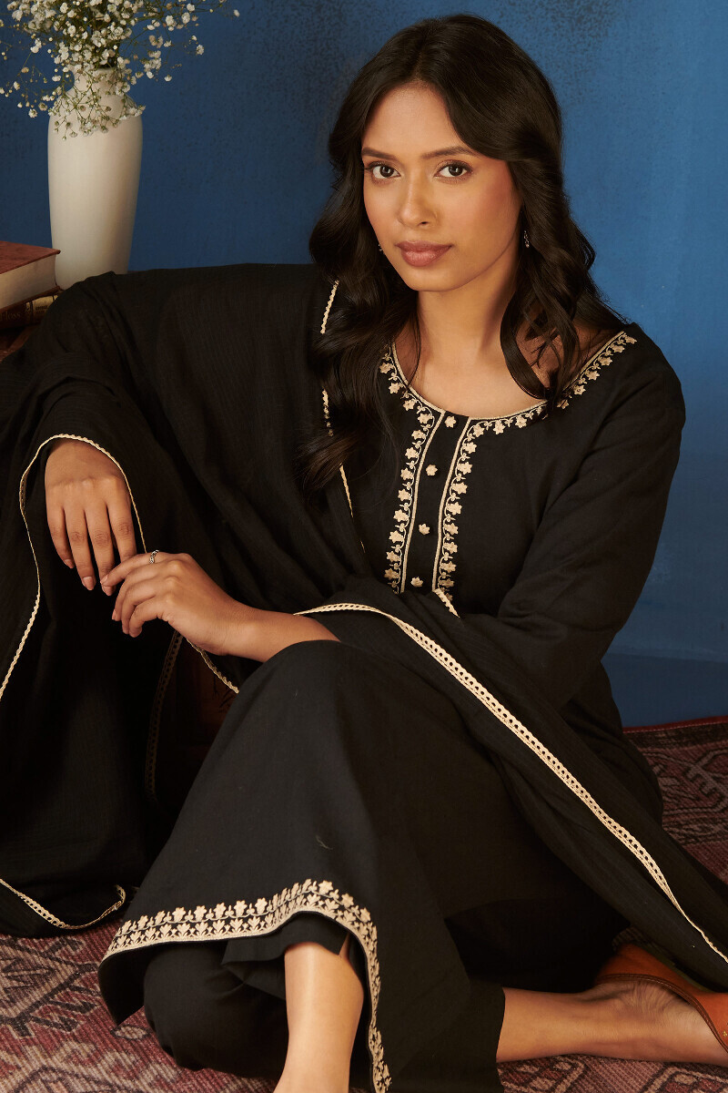 Black Handcrafted Straight Cotton Flax Kurta