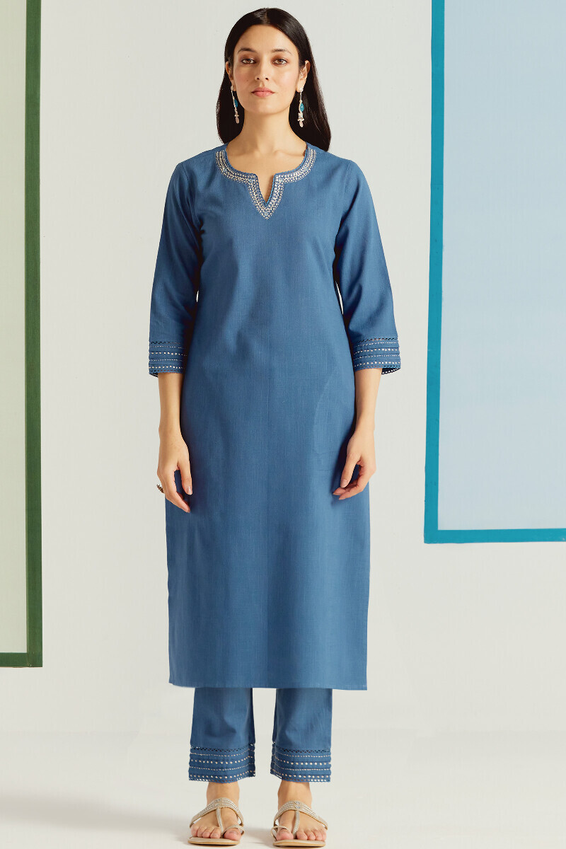 Blue Handcrafted Gauze Slub Narrow Pants