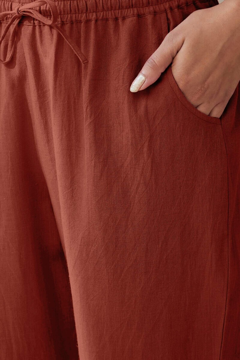 Red Handcrafted Cotton Flax Narrow Pants