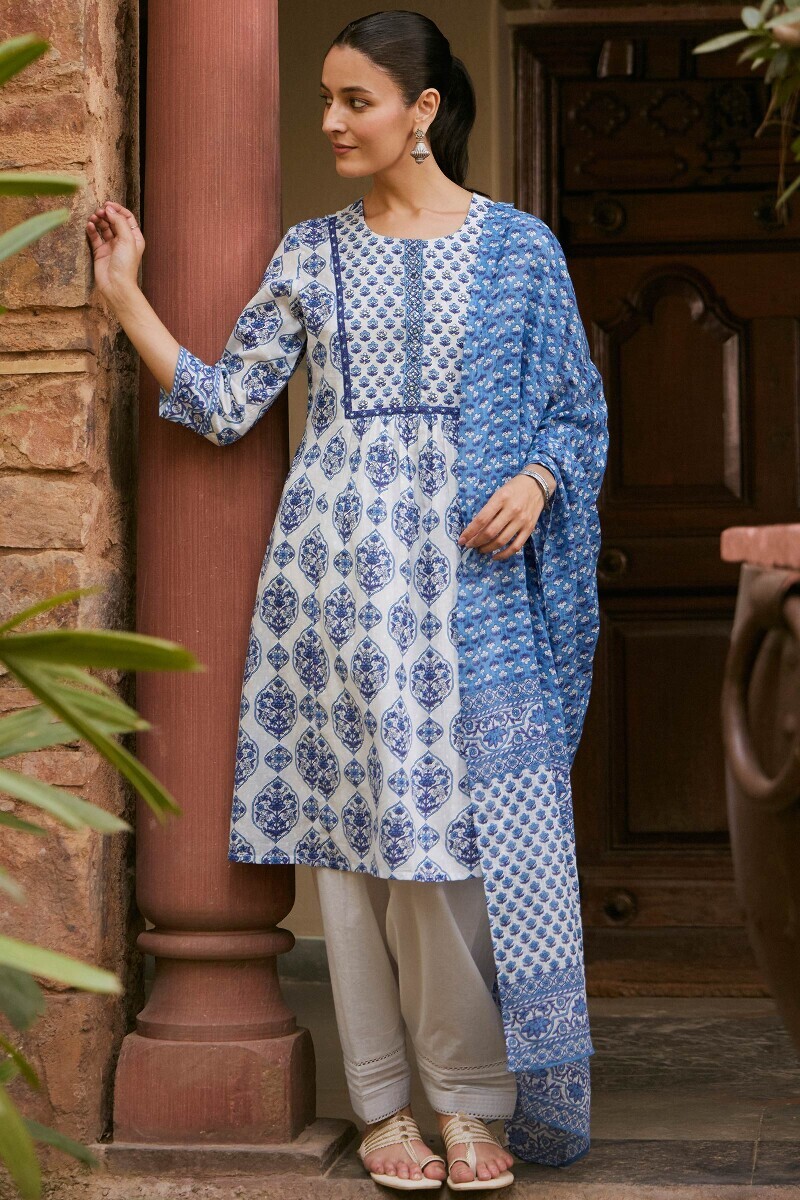 White Hand Printed Short Cotton Dobby Kurta