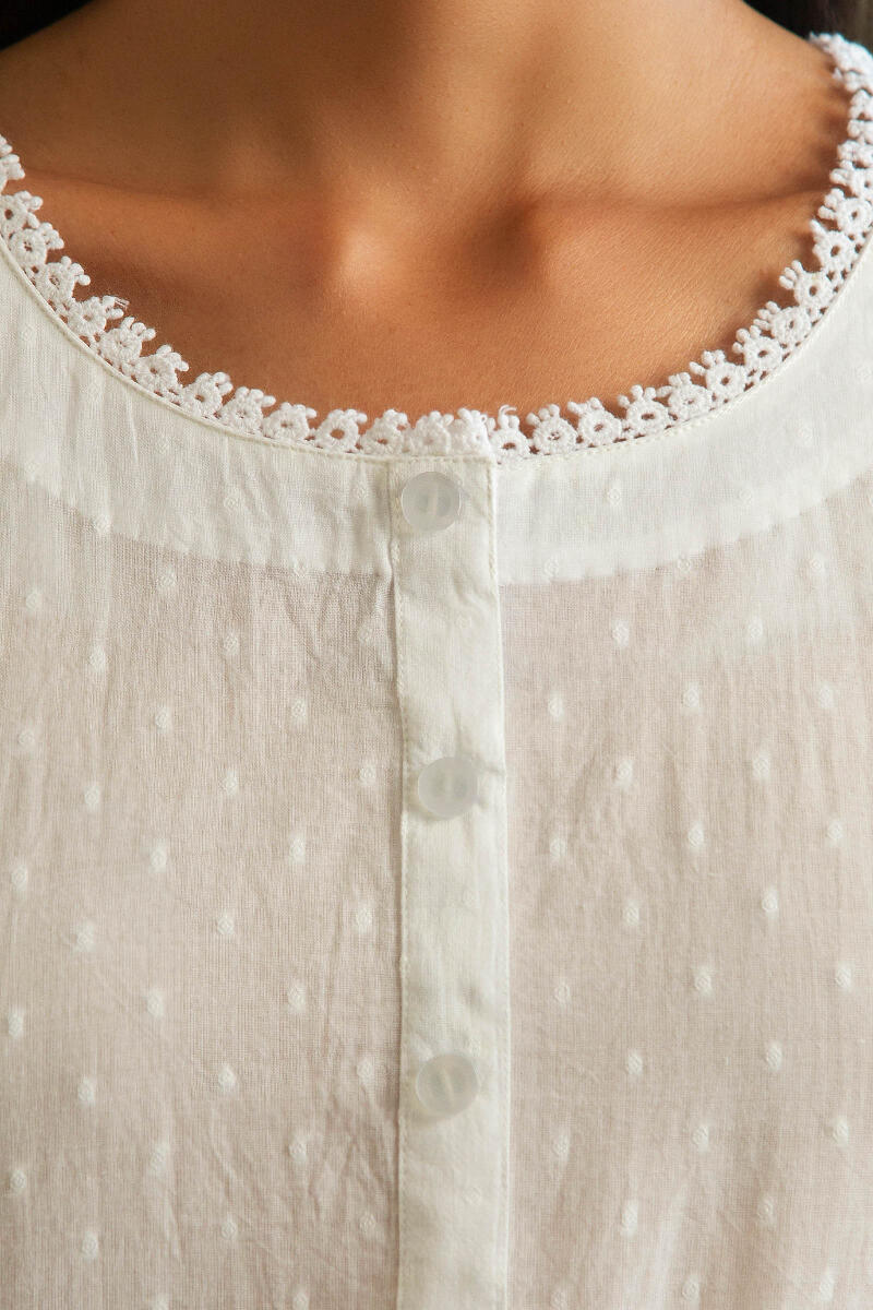 White Handcrafted Cotton Top