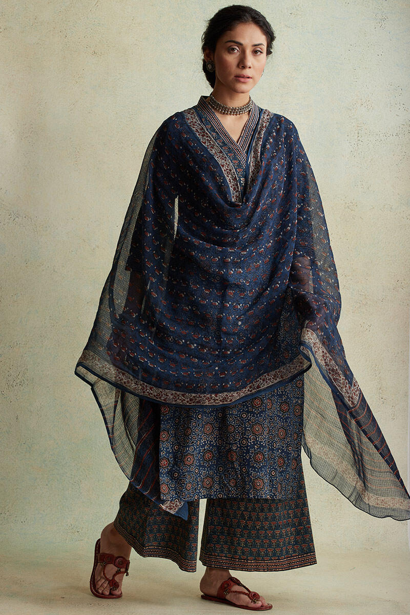 Buy Firdaus Afroza Kurta Blue Kurtas for Women Farida Gupta
