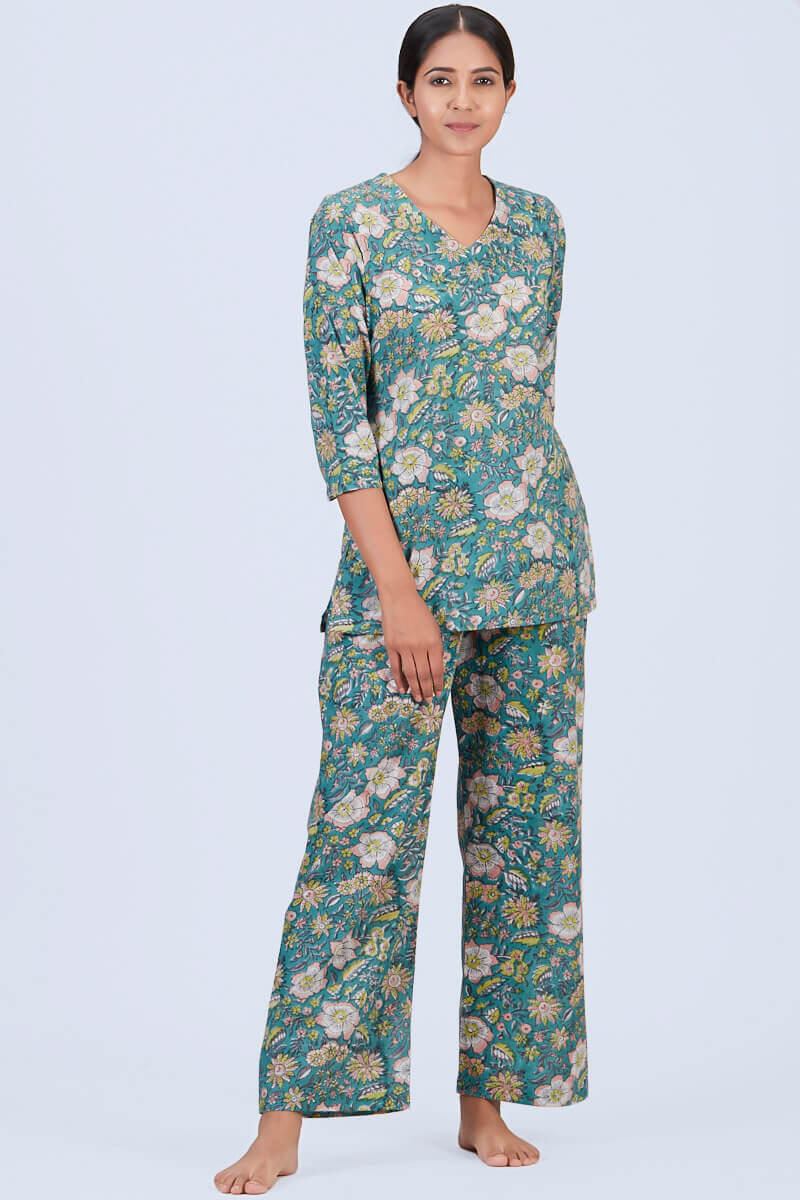 Green Block Printed Cotton Nightsuit