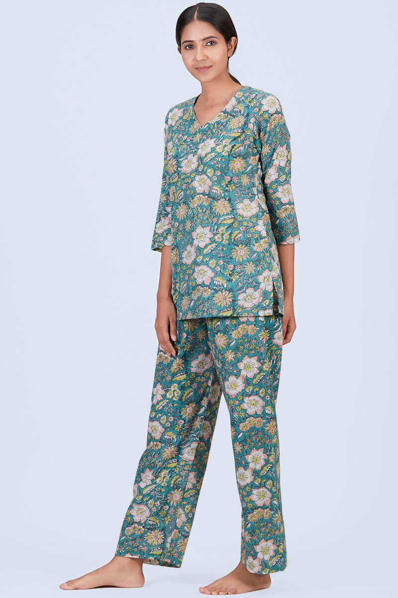 Green Block Printed Cotton Nightsuit