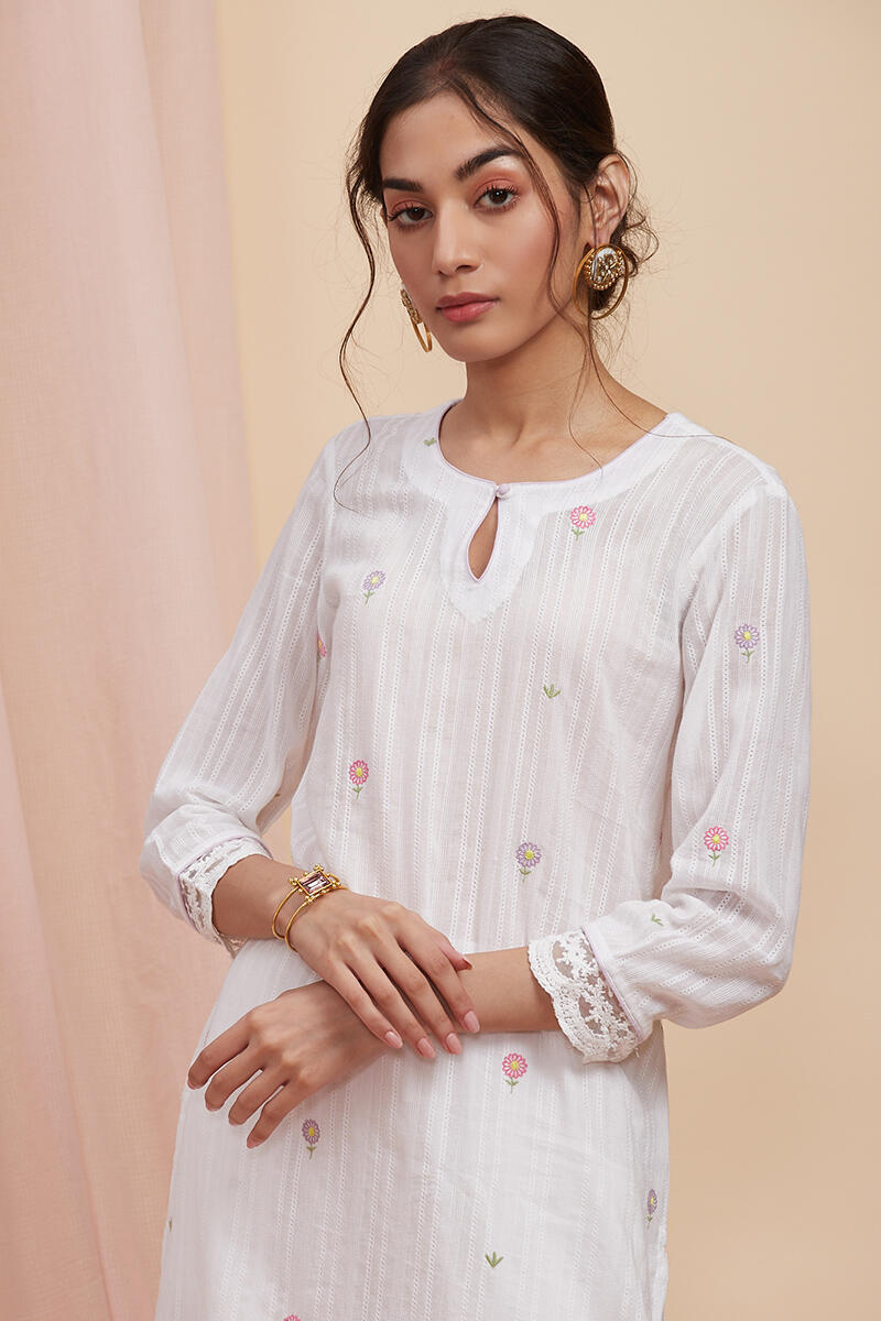 White Handcrafted Straight Cotton Kurta