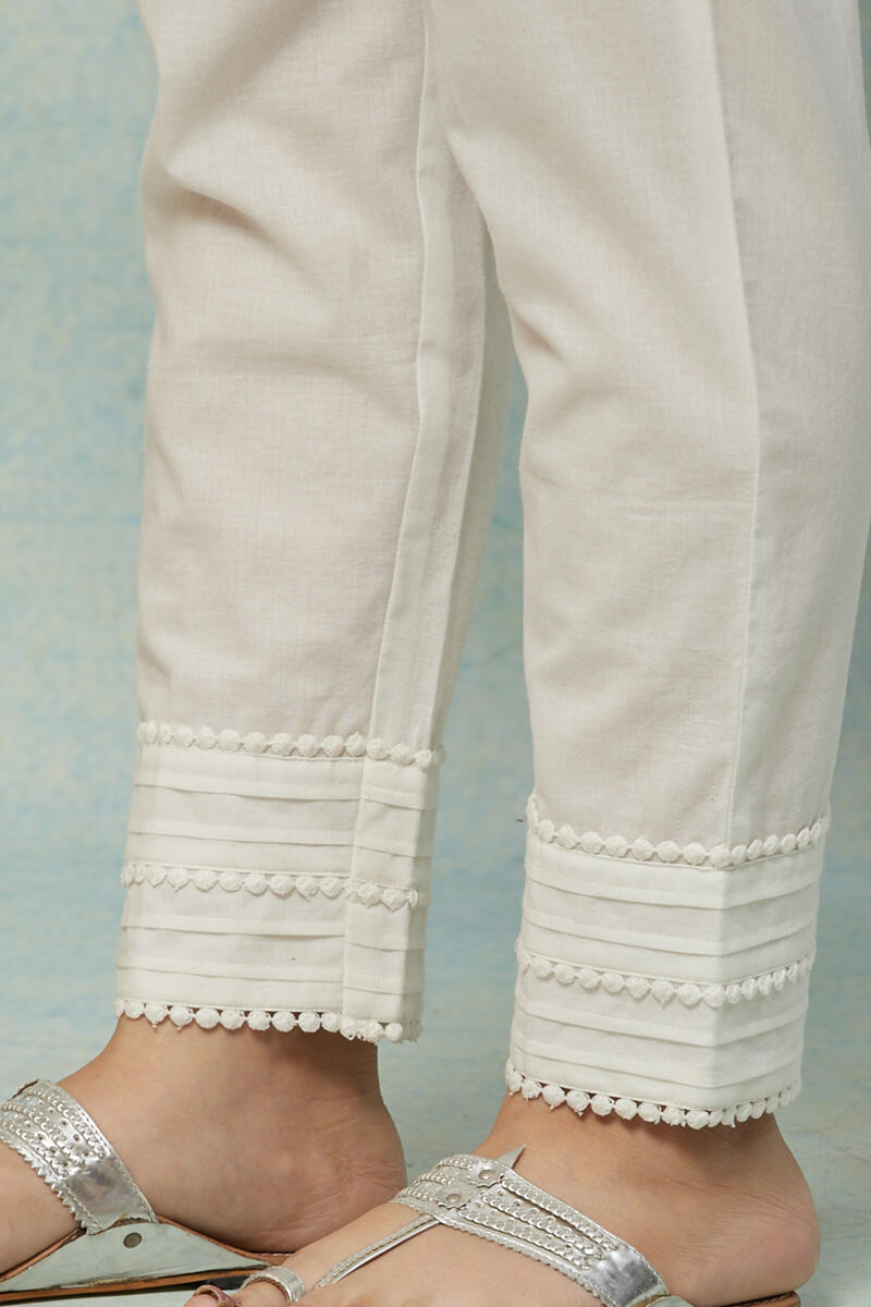 Cigarette pants design top