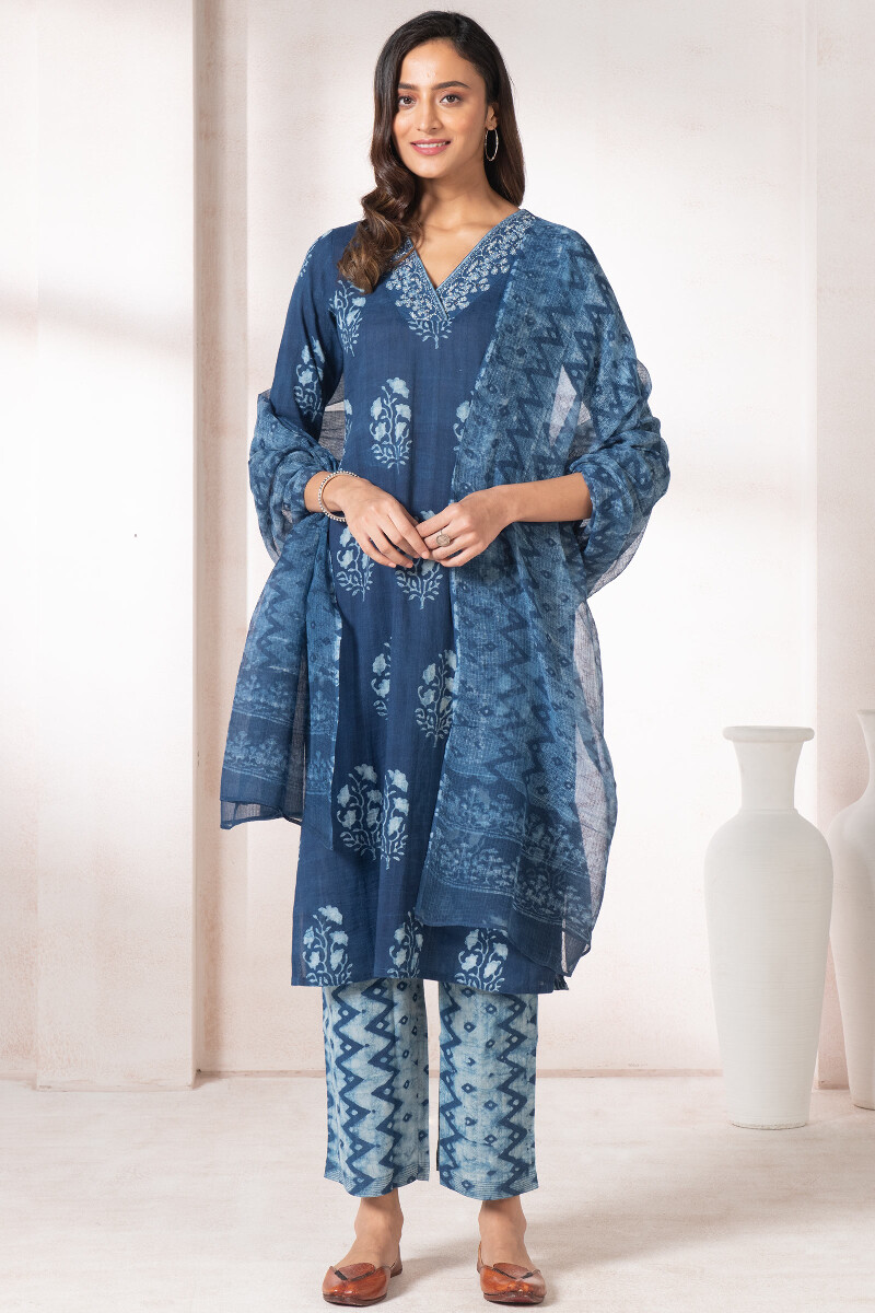 Indigo Block Printed Straight Cotton Dobby Kurta